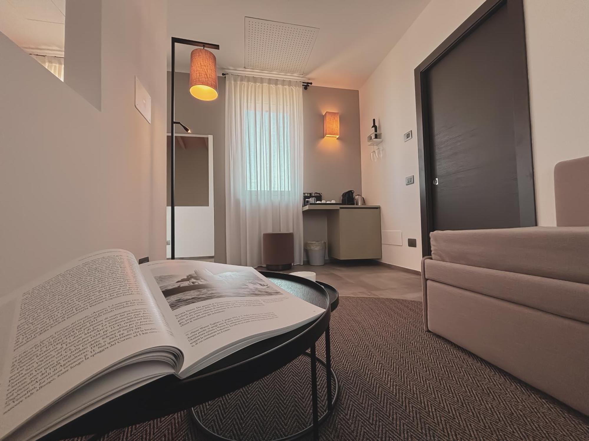 Natiia Relais - Adults Only Hotel Lazise Ruang foto