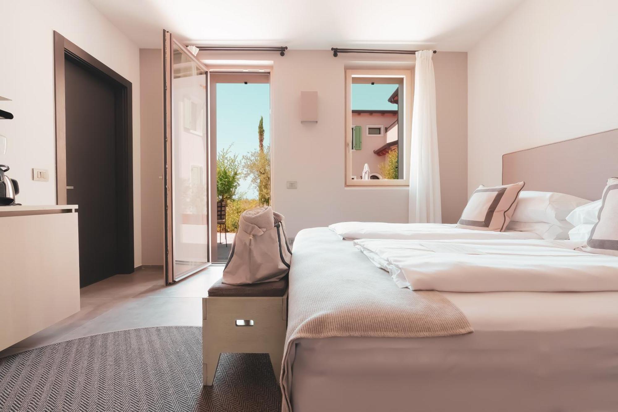Natiia Relais - Adults Only Hotel Lazise Bagian luar foto