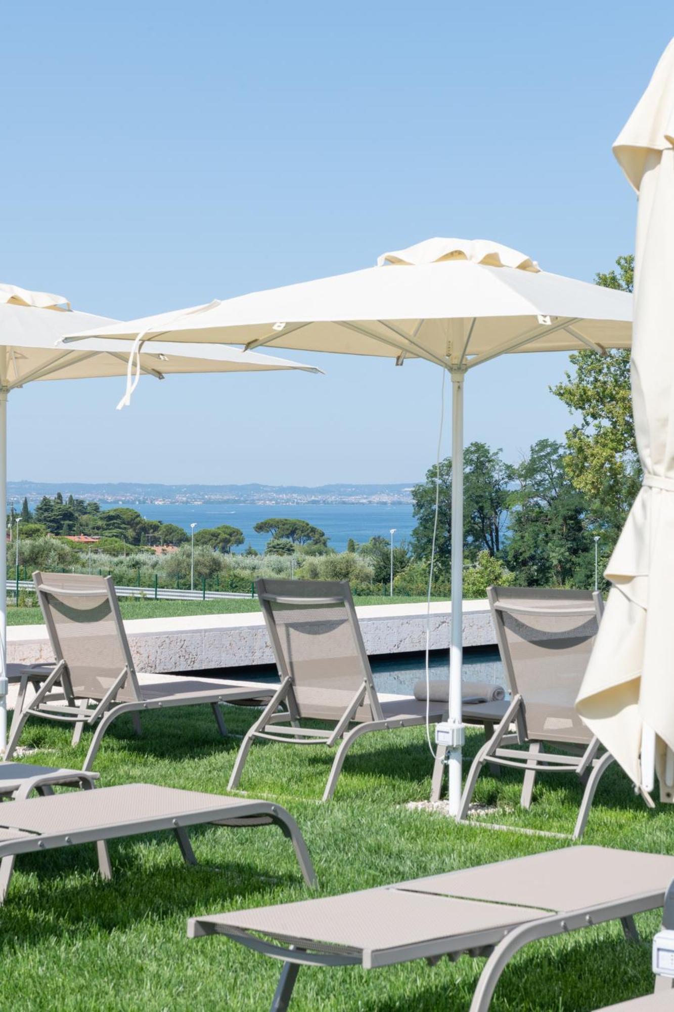 Natiia Relais - Adults Only Hotel Lazise Bagian luar foto